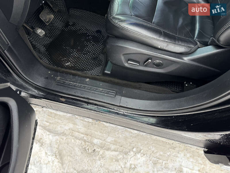 Позашляховик / Кросовер Ford Explorer 2015 в Вінниці