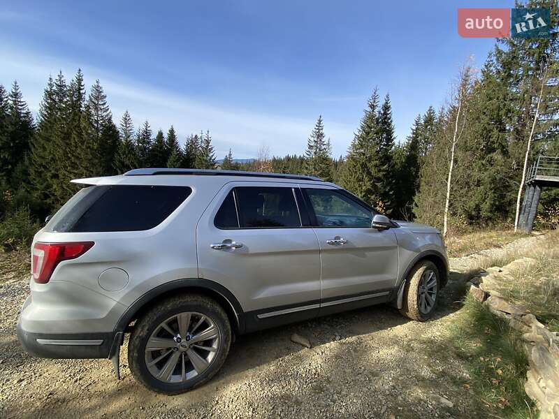 Внедорожник / Кроссовер Ford Explorer 2019 в Львове