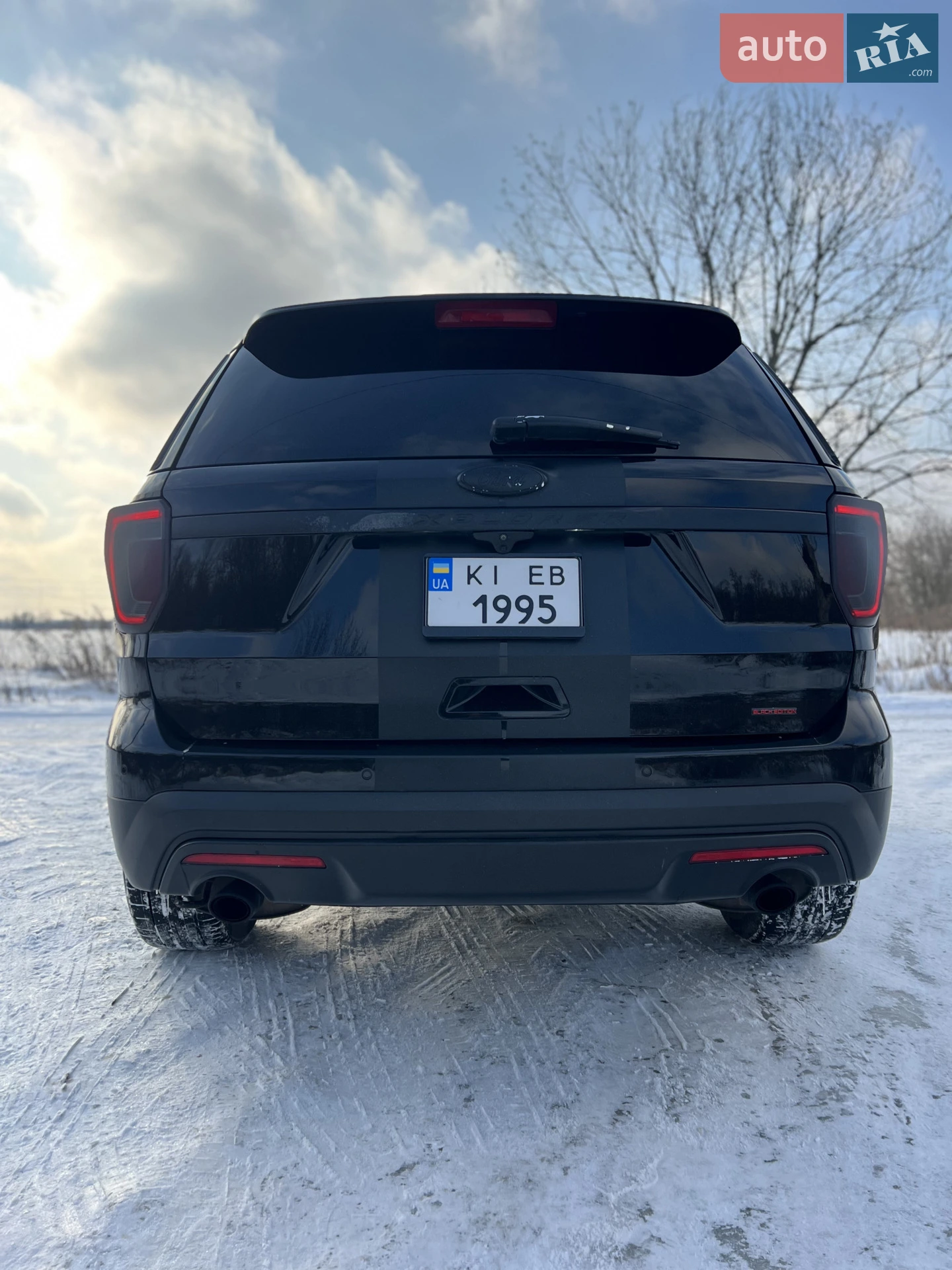 2016 Ford Explorer - мініатюра 16