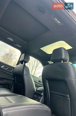 Внедорожник / Кроссовер Ford Explorer 2016 в Броварах