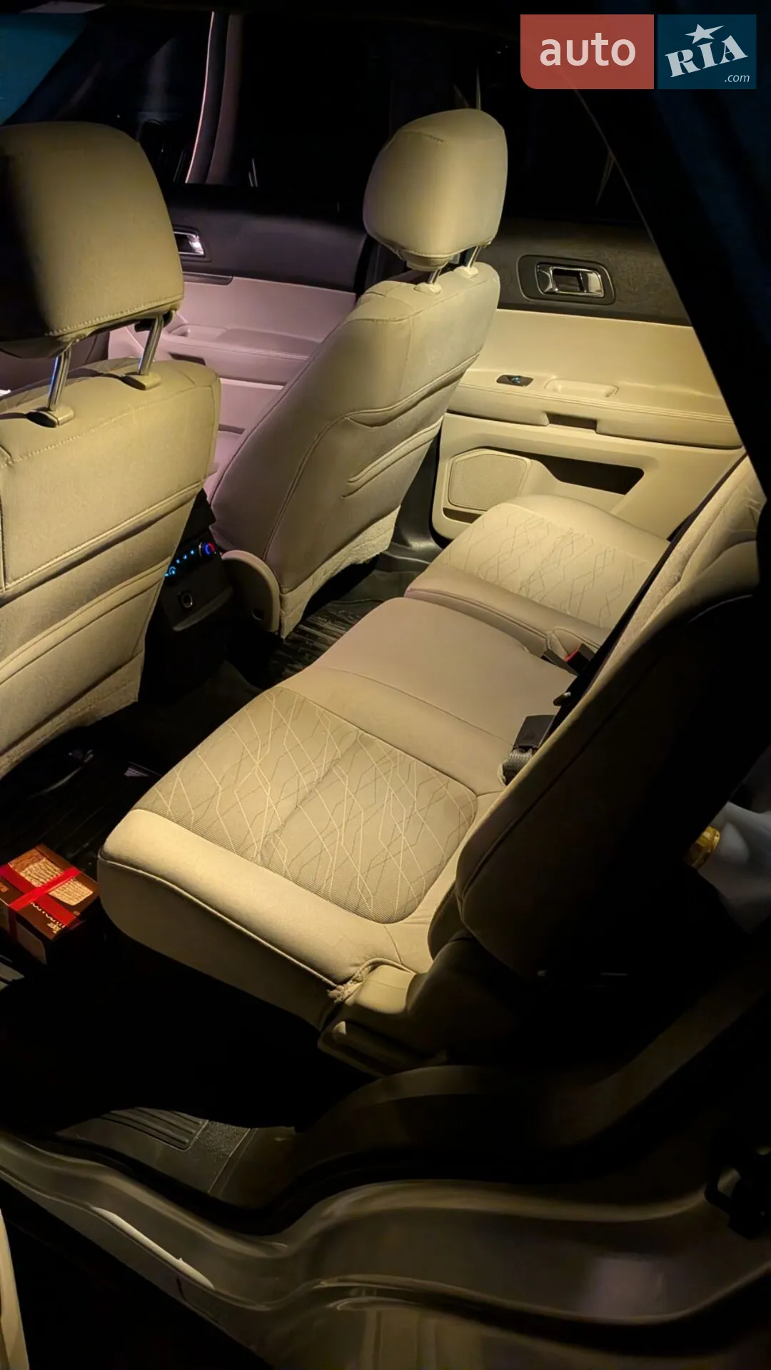 2014 Ford Explorer - мініатюра 19