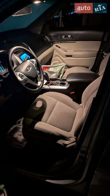 Внедорожник / Кроссовер Ford Explorer 2014 в Киеве