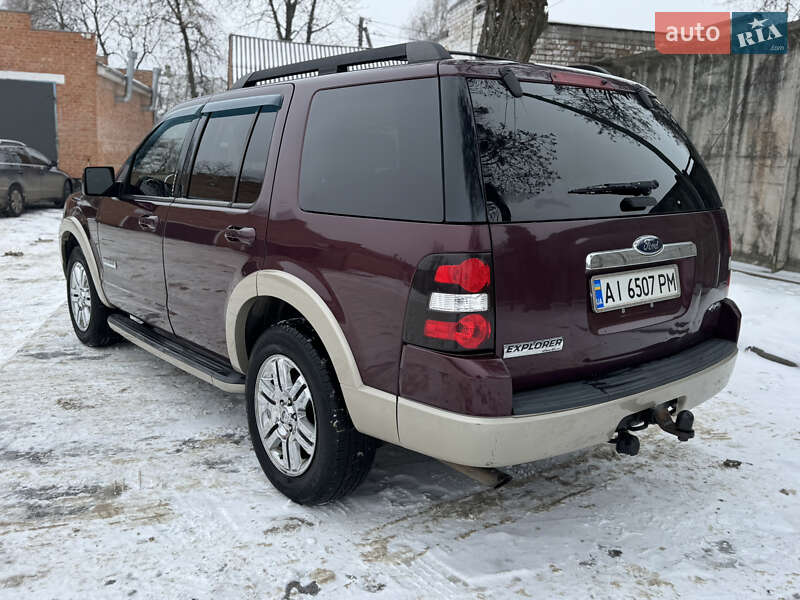 Внедорожник / Кроссовер Ford Explorer 2008 в Лубнах