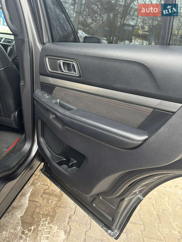 Внедорожник / Кроссовер Ford Explorer 2018 в Житомире