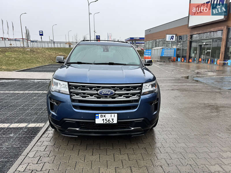 Внедорожник / Кроссовер Ford Explorer 2018 в Харькове