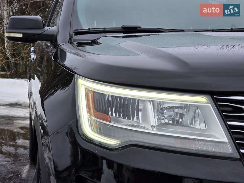 Позашляховик / Кросовер Ford Explorer 2016 в Хмельницькому