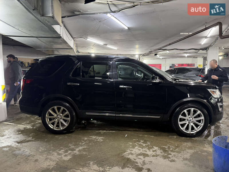 Внедорожник / Кроссовер Ford Explorer 2016 в Одессе фото 2 Внедорожник / Кроссовер Ford Explorer 2016 в Одессе