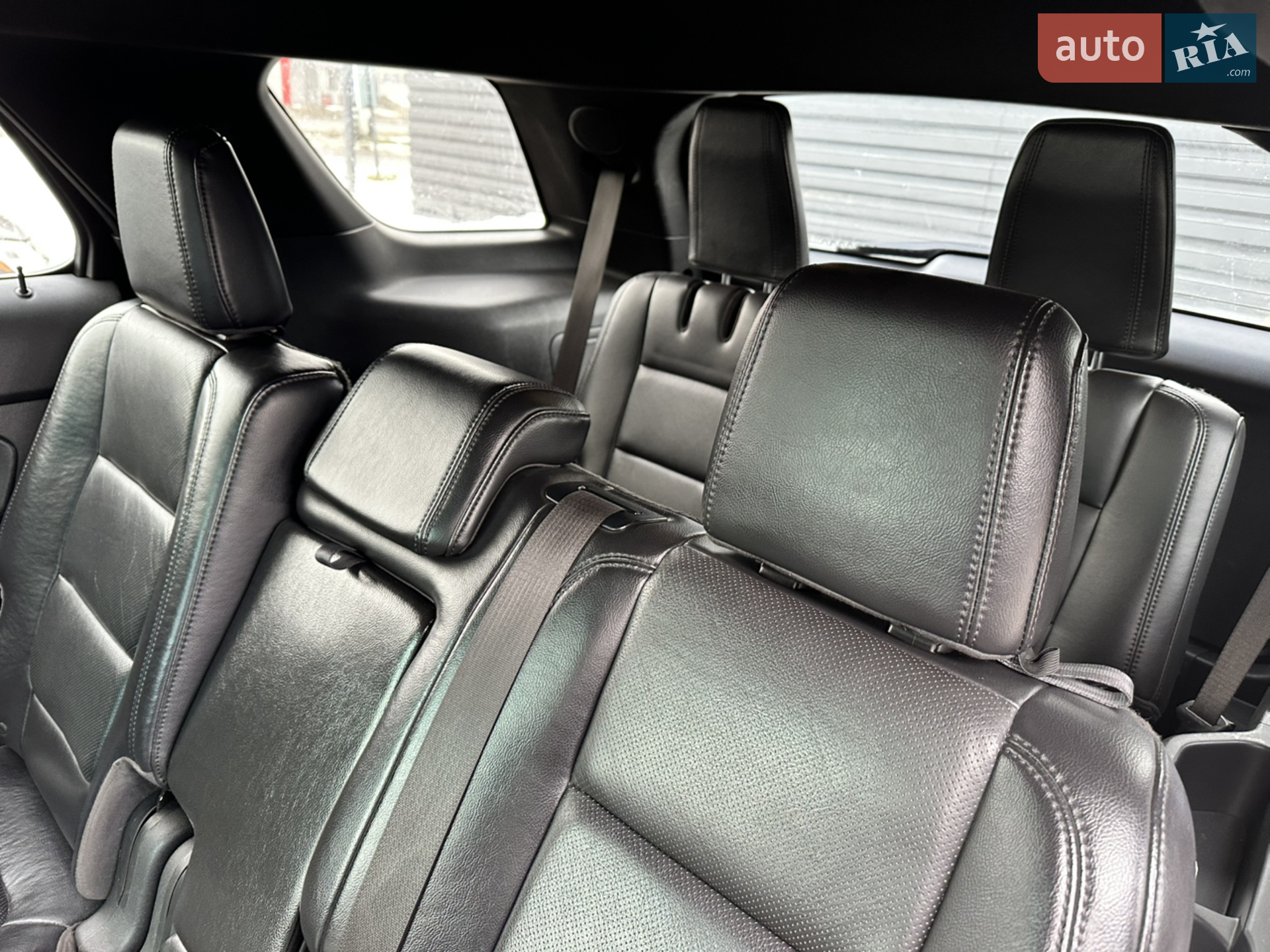 2011 Ford Explorer - мініатюра 8