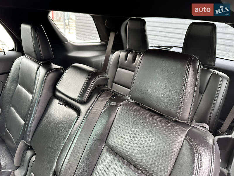 Позашляховик / Кросовер Ford Explorer 2011 в Житомирі