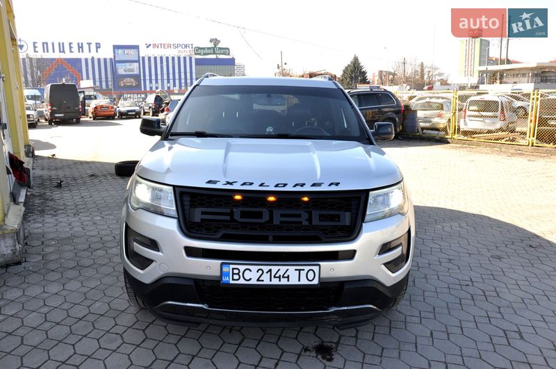 Внедорожник / Кроссовер Ford Explorer 2016 в Львове