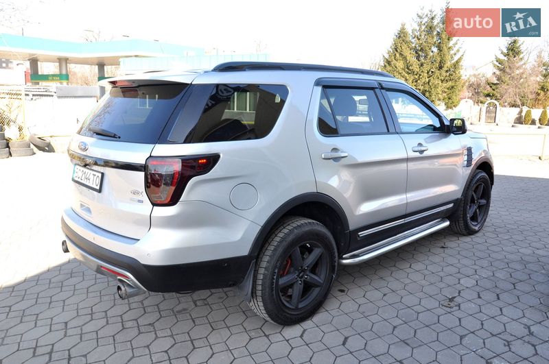 Внедорожник / Кроссовер Ford Explorer 2016 в Львове