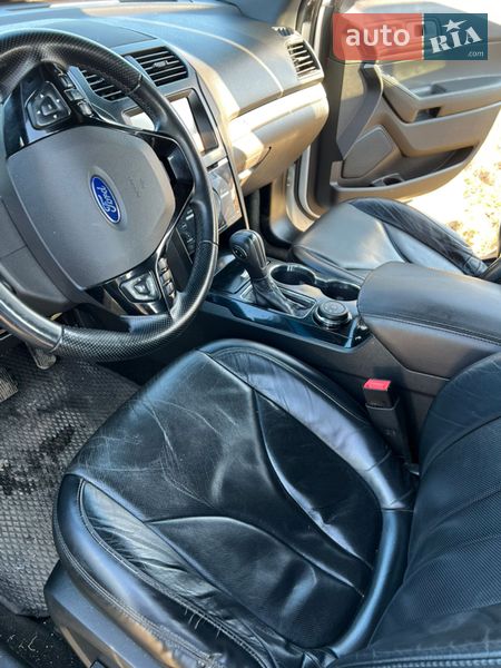 Внедорожник / Кроссовер Ford Explorer 2015 в Львове