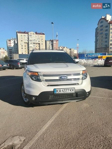 Внедорожник / Кроссовер Ford Explorer 2013 в Ивано-Франковске