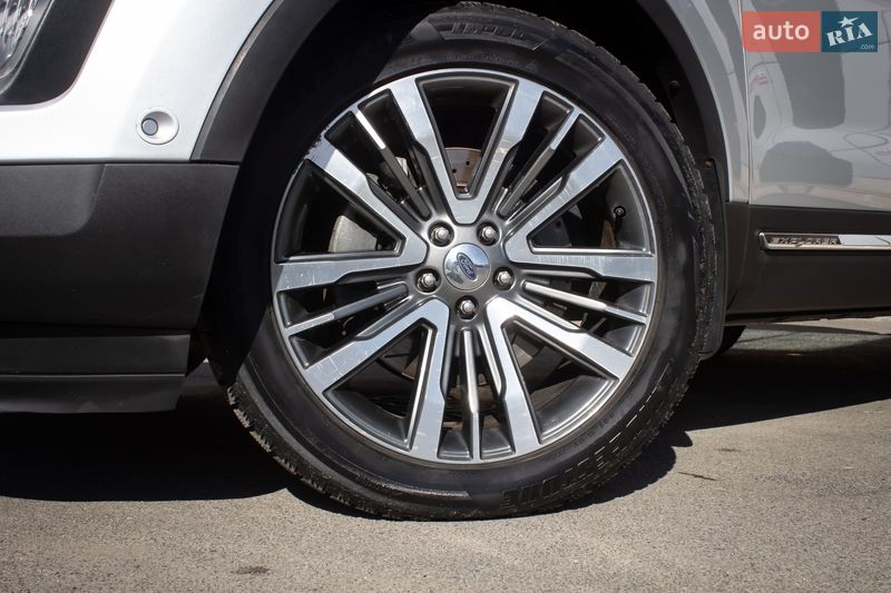 Внедорожник / Кроссовер Ford Explorer 2017 в Киеве