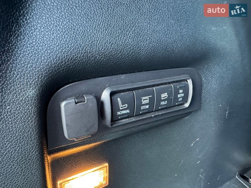 Внедорожник / Кроссовер Ford Explorer 2018 в Киеве