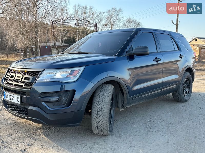 Позашляховик / Кросовер Ford Explorer 2017 в Володимирці