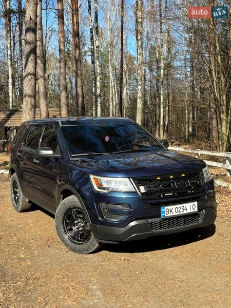 Позашляховик / Кросовер Ford Explorer 2017 в Володимирці