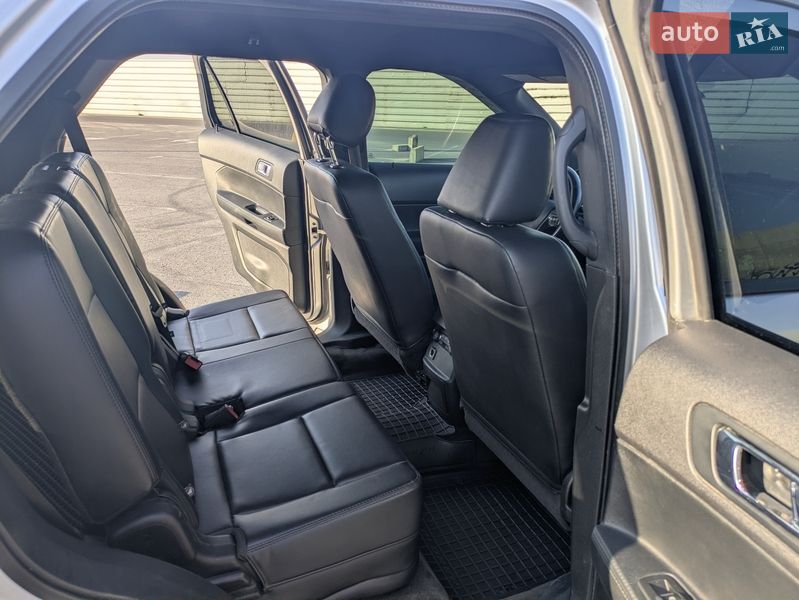 Внедорожник / Кроссовер Ford Explorer 2017 в Львове