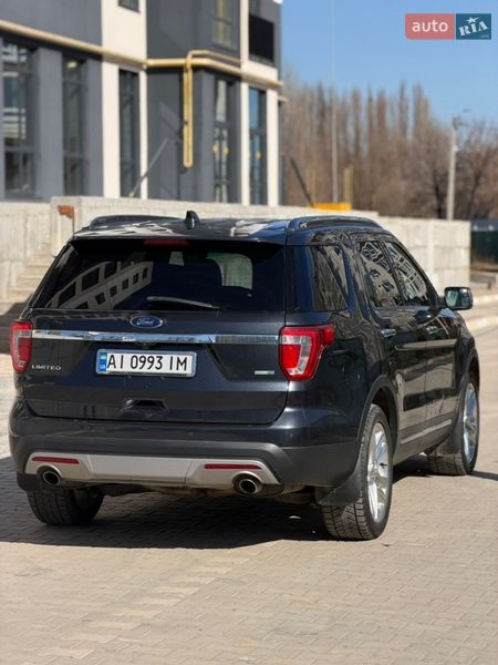 Позашляховик / Кросовер Ford Explorer 2017 в Бучі