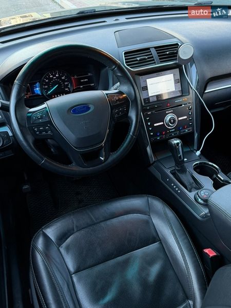 Позашляховик / Кросовер Ford Explorer 2017 в Бучі