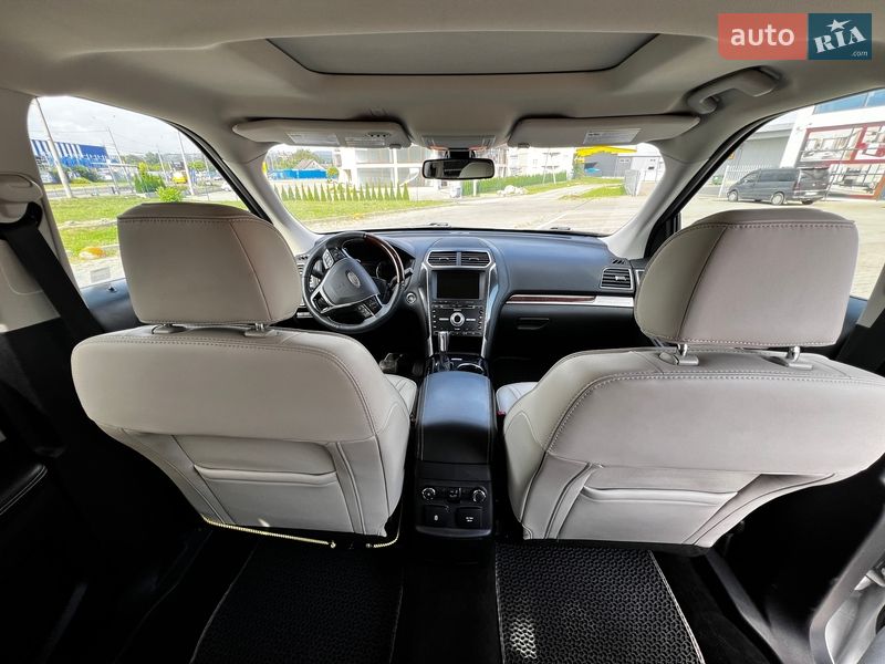 Позашляховик / Кросовер Ford Explorer 2017 в Чернівцях фото 30 Позашляховик / Кросовер Ford Explorer 2017 в Чернівцях