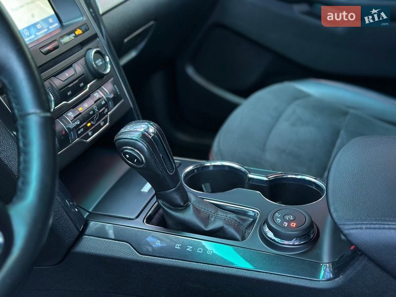 Позашляховик / Кросовер Ford Explorer 2018 в Рівному