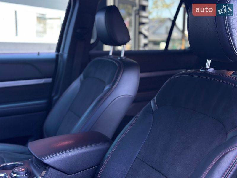 Позашляховик / Кросовер Ford Explorer 2018 в Рівному