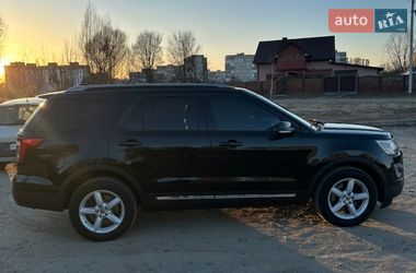 Позашляховик / Кросовер Ford Explorer 2016 в Ковелі