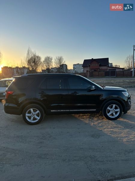 Внедорожник / Кроссовер Ford Explorer 2016 в Ковеле