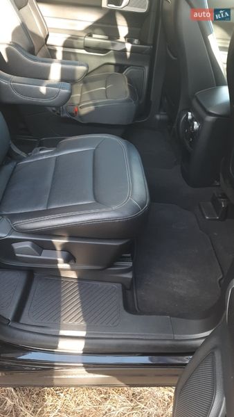 Внедорожник / Кроссовер Ford Explorer 2020 в Киеве