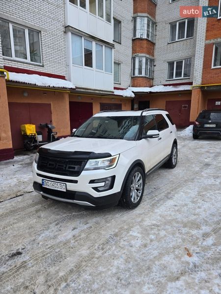 Позашляховик / Кросовер Ford Explorer 2017 в Тернополі