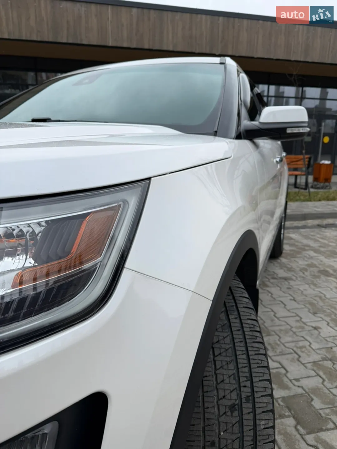 2016 Ford Explorer - мініатюра 25