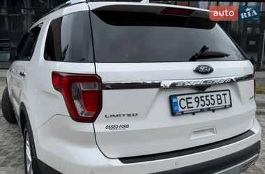 Внедорожник / Кроссовер Ford Explorer 2016 в Черновцах