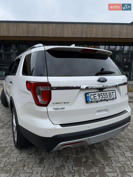 Внедорожник / Кроссовер Ford Explorer 2016 в Черновцах