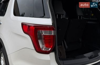 Внедорожник / Кроссовер Ford Explorer 2016 в Черновцах