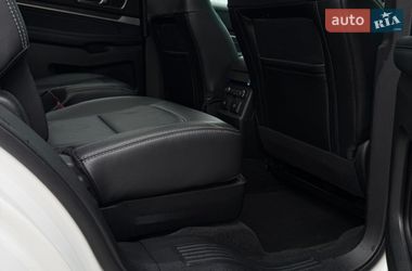 Внедорожник / Кроссовер Ford Explorer 2016 в Черновцах