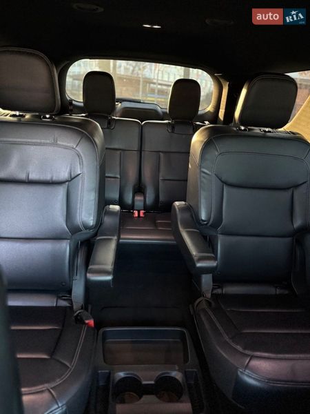 Внедорожник / Кроссовер Ford Explorer 2019 в Киеве