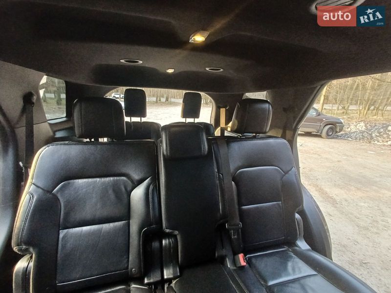 Позашляховик / Кросовер Ford Explorer 2015 в Львові фото 11 Позашляховик / Кросовер Ford Explorer 2015 в Львові