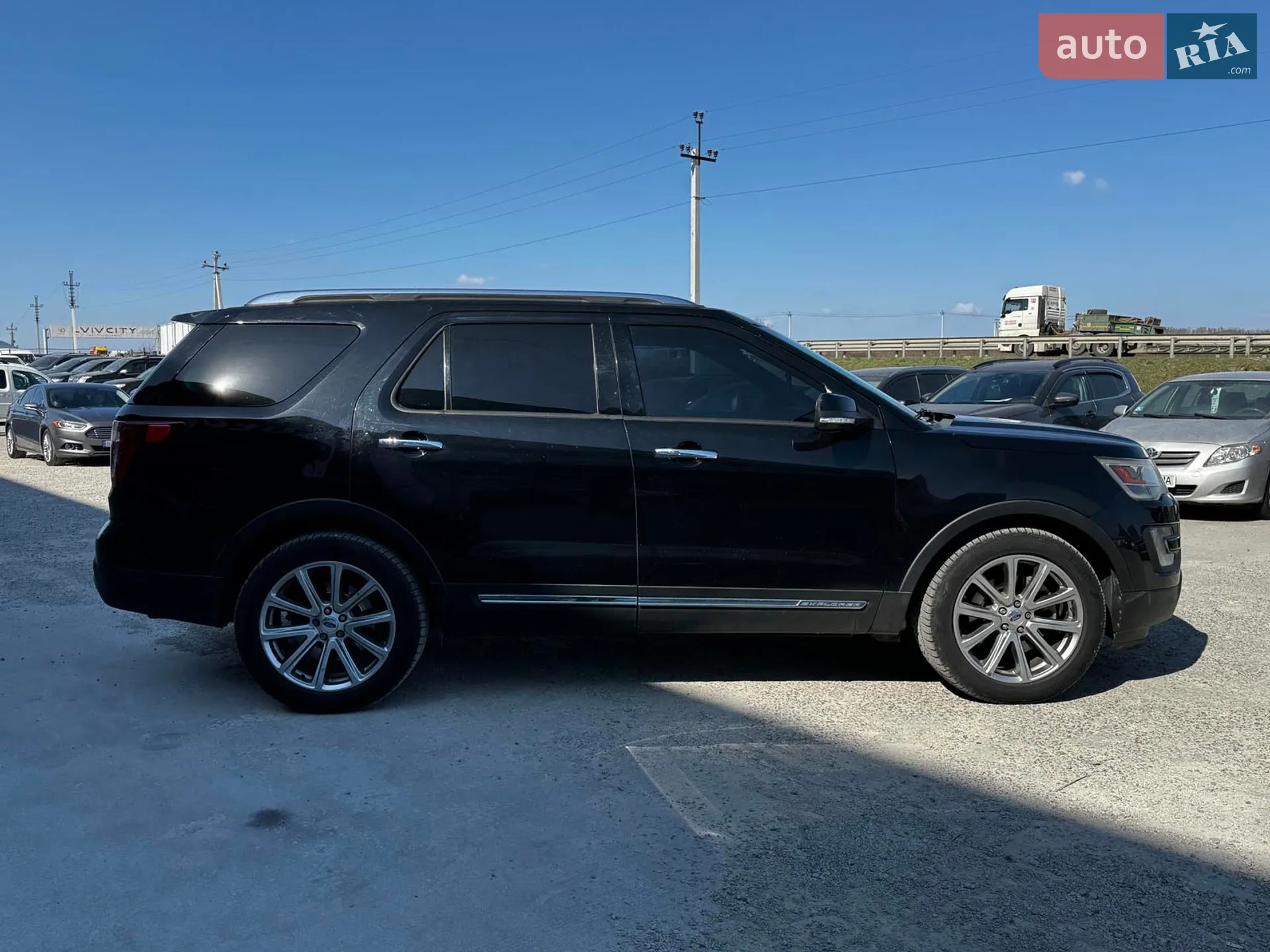 2016 Ford Explorer - мініатюра 6
