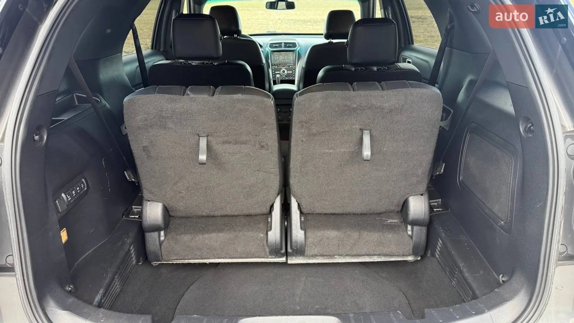 2015 Ford Explorer - мініатюра 17