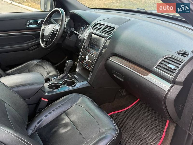 Внедорожник / Кроссовер Ford Explorer 2015 в Киеве