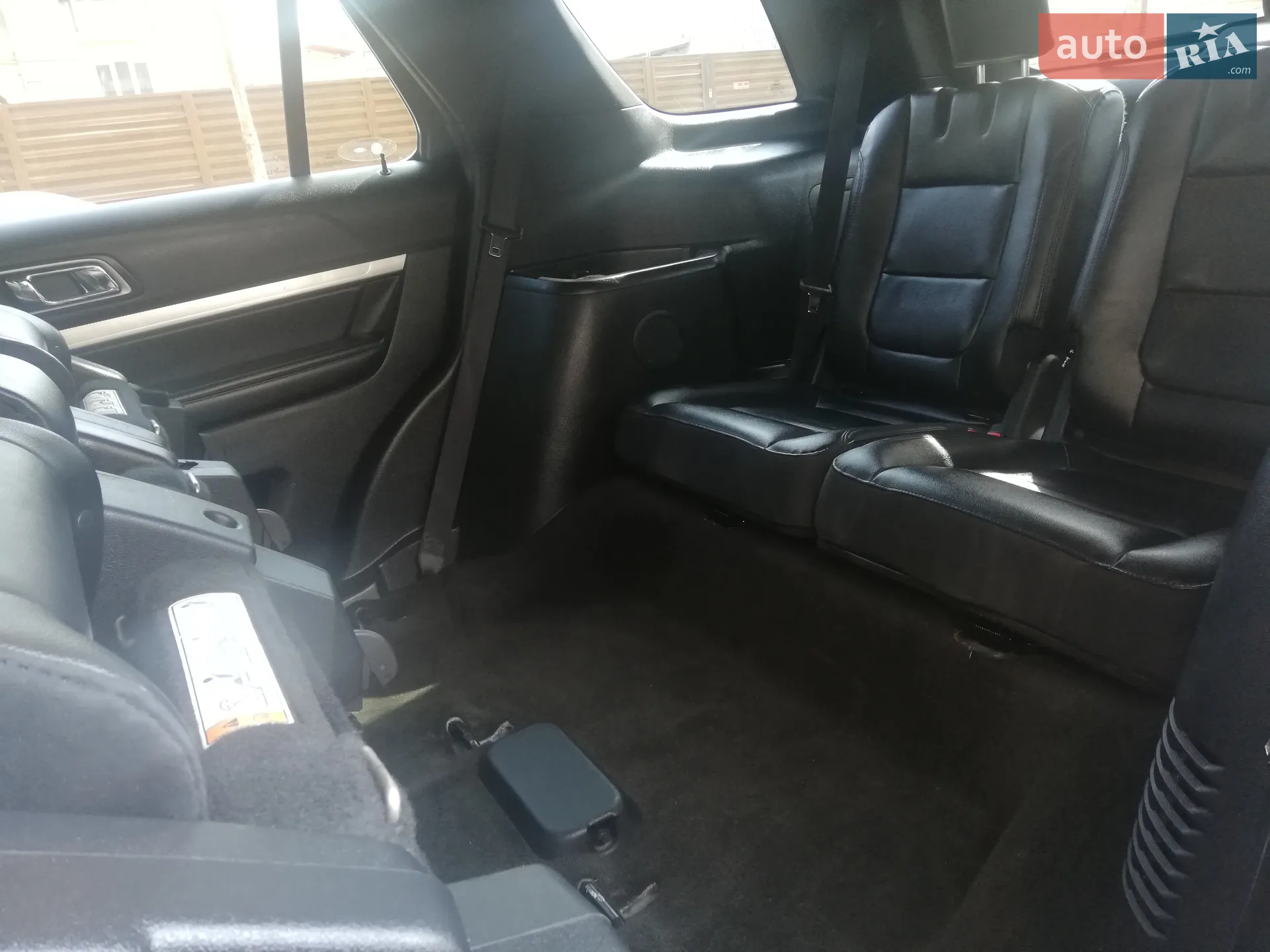 2015 Ford Explorer - мініатюра 21
