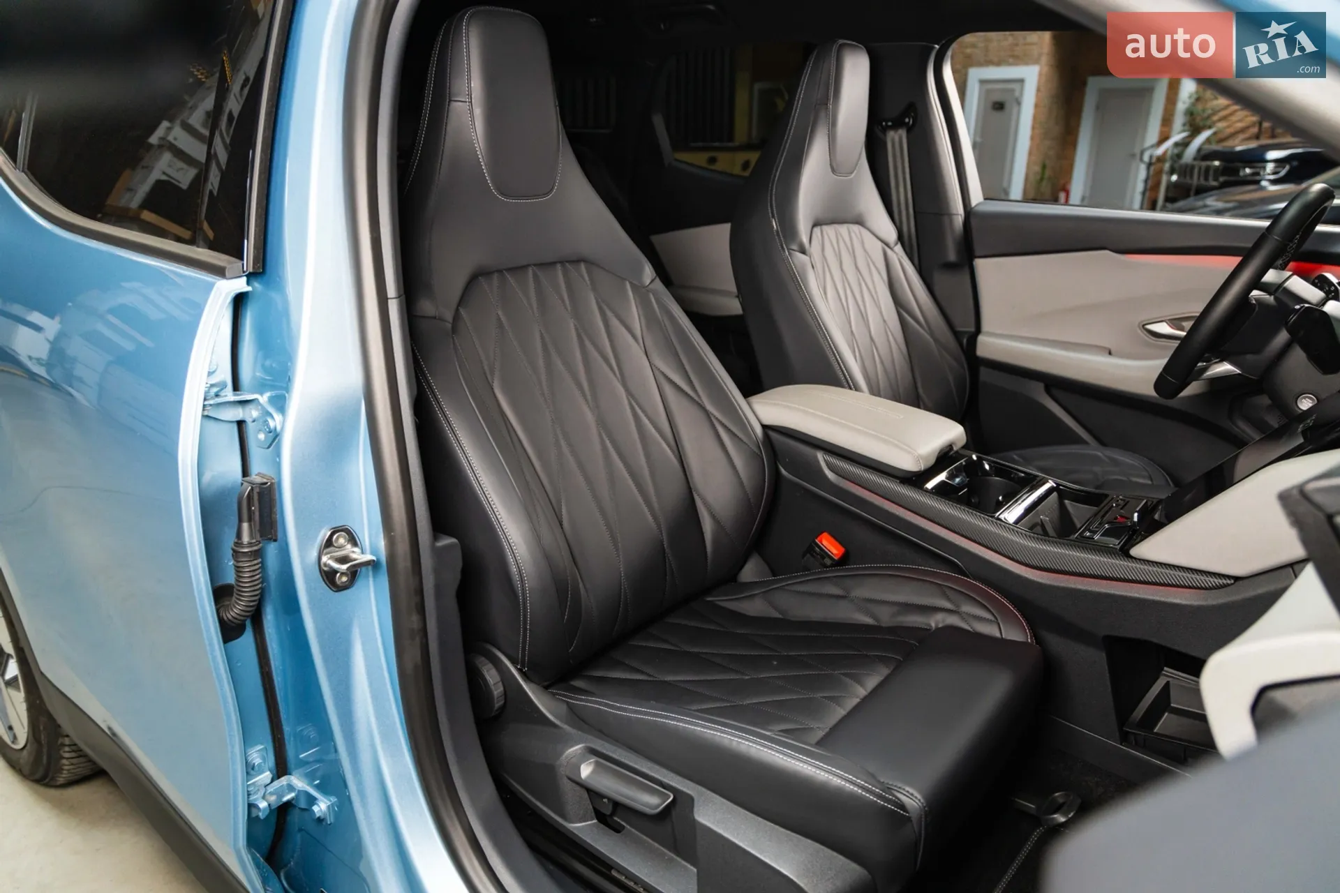 2024 Ford Explorer - мініатюра 29