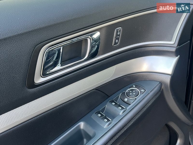 Позашляховик / Кросовер Ford Explorer 2015 в Вінниці фото 20 Позашляховик / Кросовер Ford Explorer 2015 в Вінниці