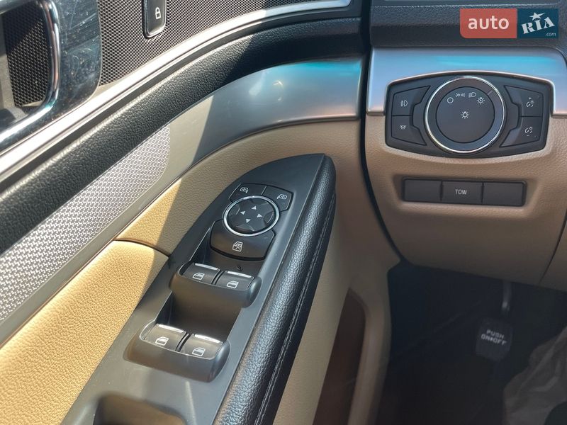 Внедорожник / Кроссовер Ford Explorer 2015 в Киеве фото 12 Внедорожник / Кроссовер Ford Explorer 2015 в Киеве