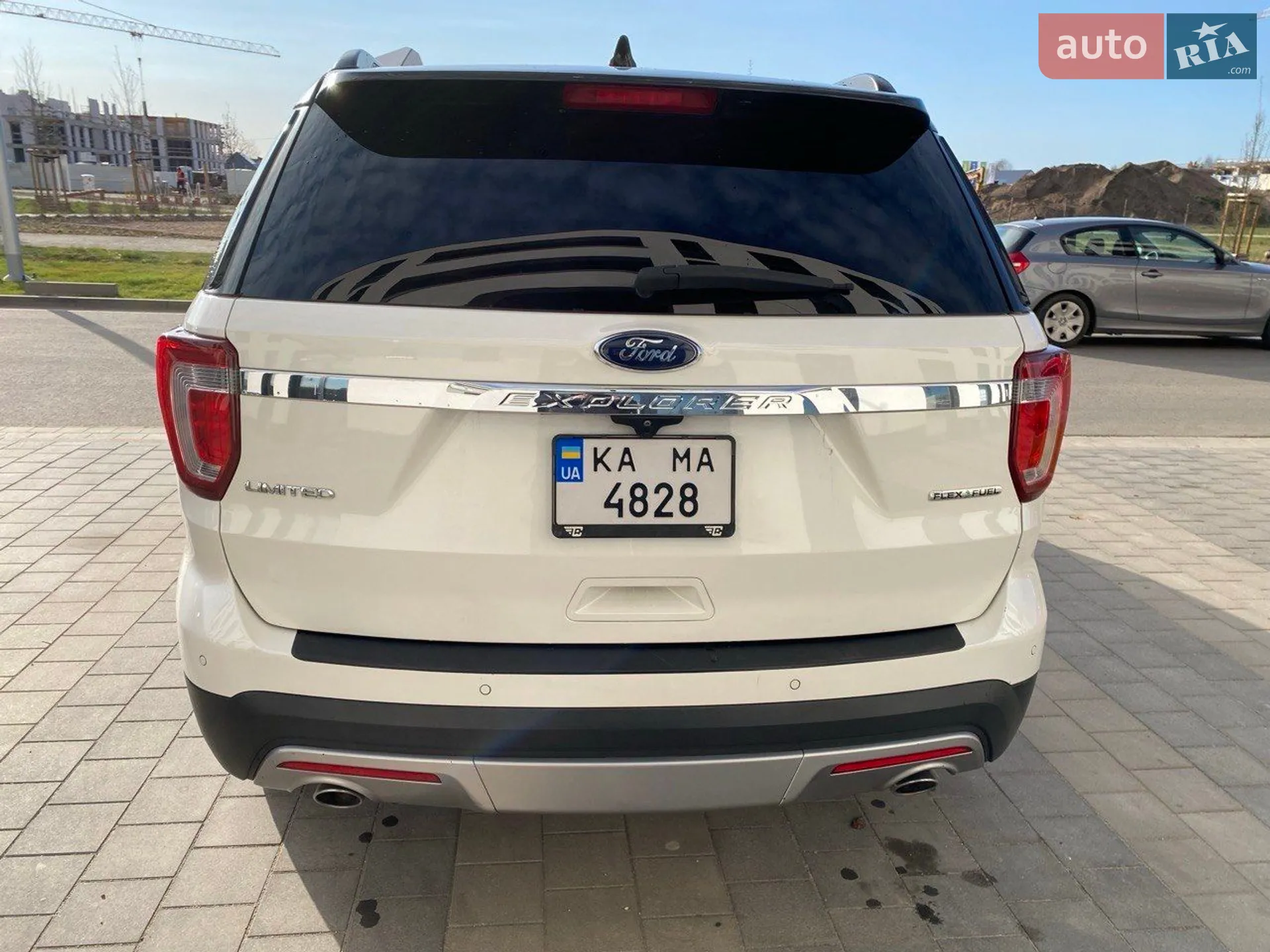 2016 Ford Explorer - мініатюра 15