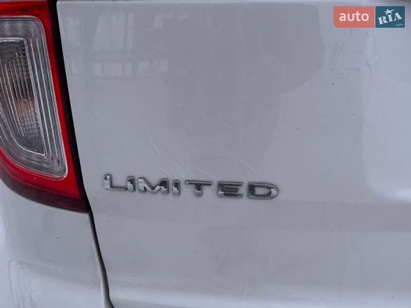 Внедорожник / Кроссовер Ford Explorer 2014 в Киеве фото 4 Внедорожник / Кроссовер Ford Explorer 2014 в Киеве