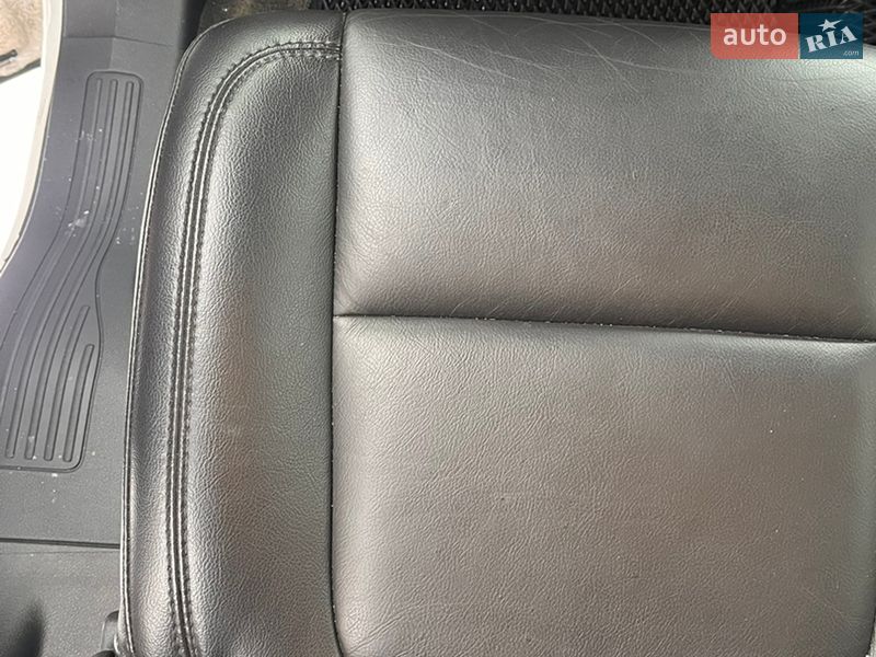 Внедорожник / Кроссовер Ford Explorer 2014 в Киеве фото 28 Внедорожник / Кроссовер Ford Explorer 2014 в Киеве