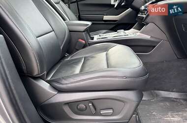 Позашляховик / Кросовер Ford Explorer 2021 в Львові фото 43 Позашляховик / Кросовер Ford Explorer 2021 в Львові