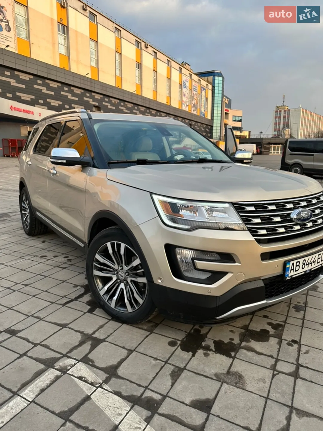 2017 Ford Explorer - мініатюра 29